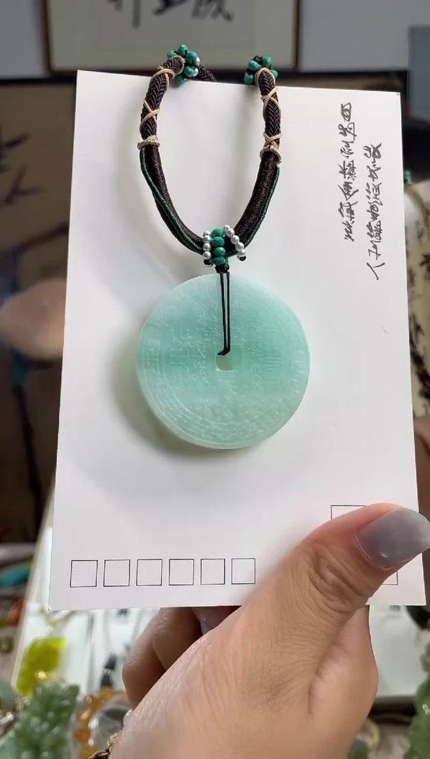 岫玉未镶嵌吊坠?****?多样性发货其中发一