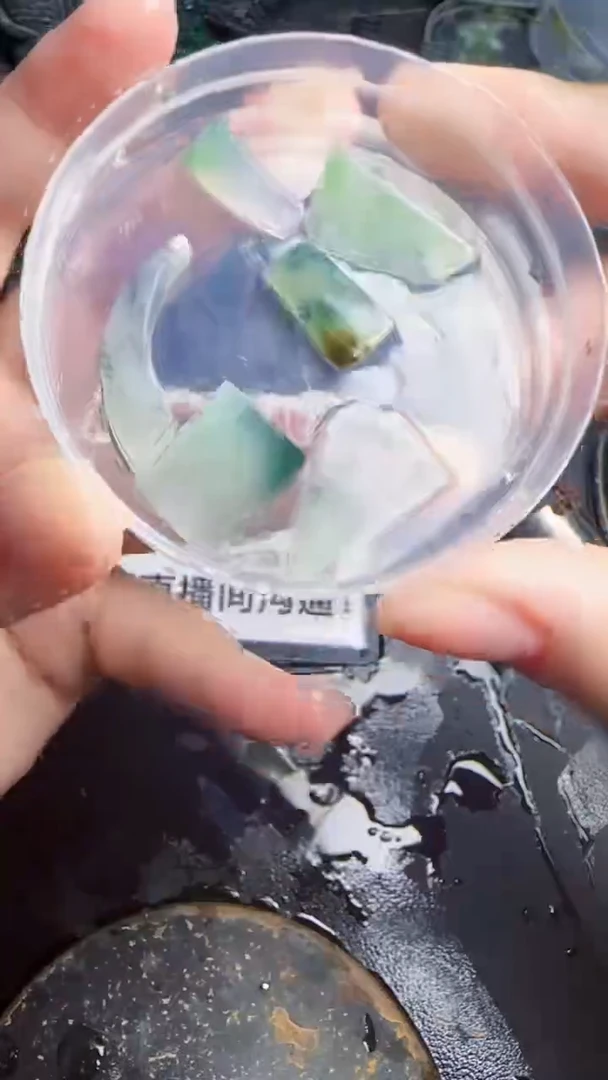 未镶嵌挂件翡翠天然翡翠013