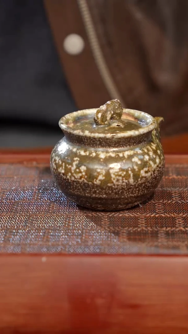 陶瓷奢瓷/瑞寅柴烧茶器（宝瓶）246瑕疵