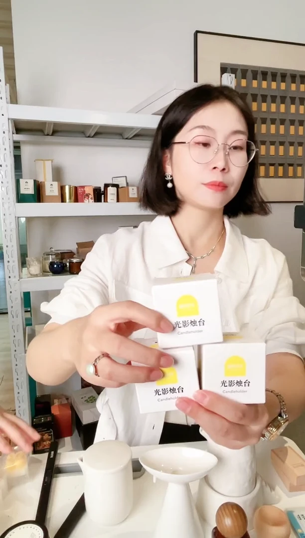 光影烛台样品不退不换200-213