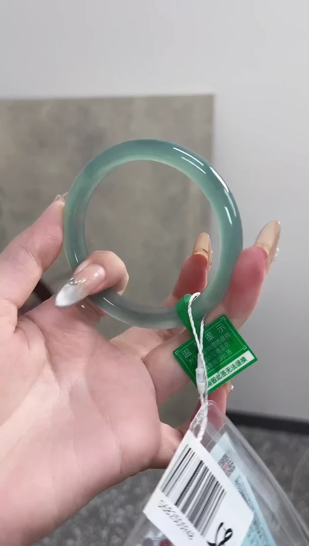 【闪购商品】玛瑙/玉髓手镯未镶嵌58圈