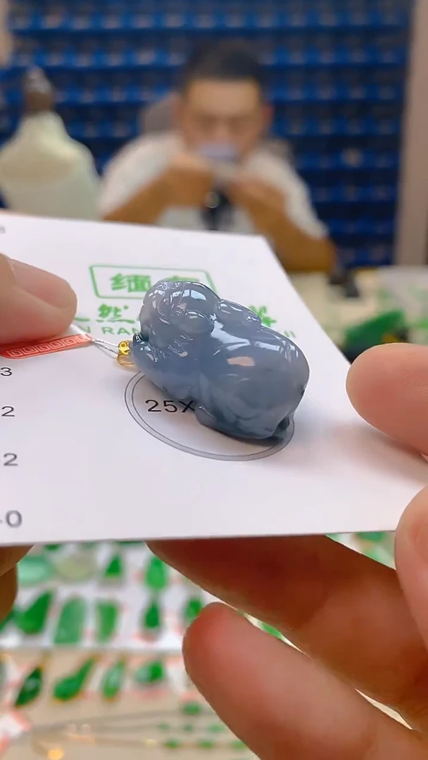 颈饰18K金镶嵌翡翠新号开播 全场乱卖