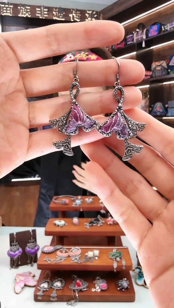 【闪购商品】织绣29蚩梦苗族古绣