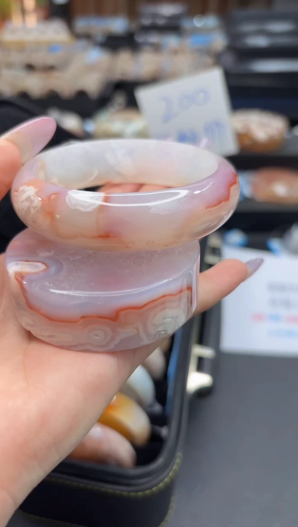 未镶嵌手镯石英质玉C560(59圈赠送镯心)