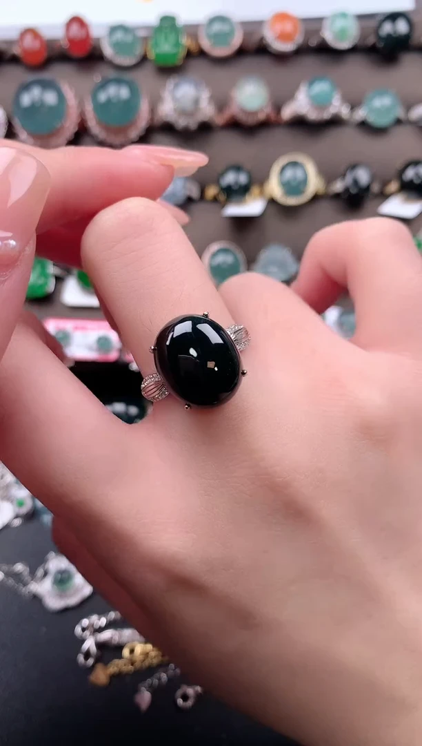 【闪购商品】翡翠戒指银S925镶嵌521411