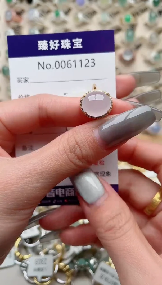 【闪购商品】翡翠戒指银S925镶嵌.........