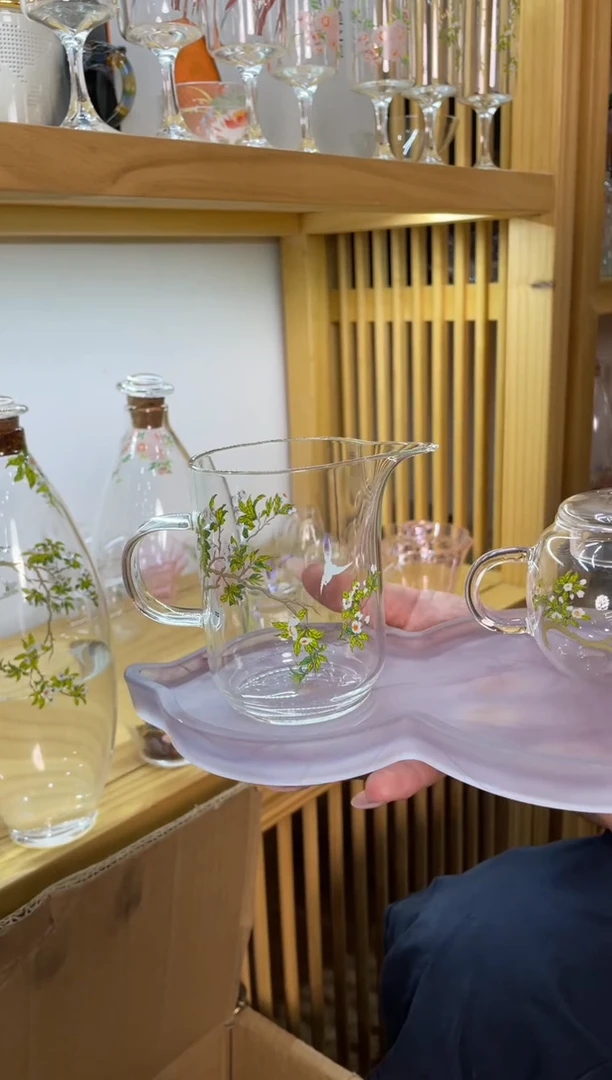 遇器梨花白燕直身公杯啊