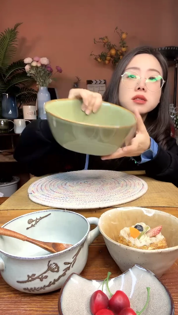 陶瓷8英寸异形不规则汤碗 微瑕疵