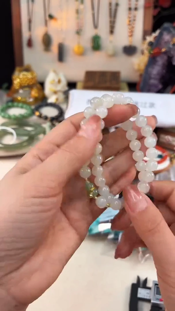 未镶嵌和田玉手饰@@A2921D019600