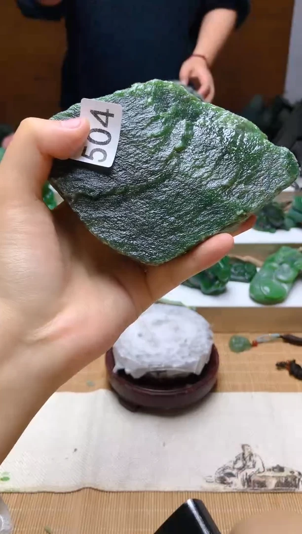 未镶嵌和田玉（碧玉）珠宝半成品1