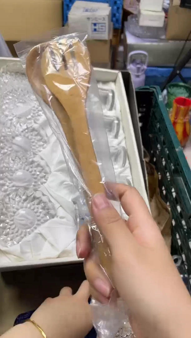 /E****?439精美瓷器感谢选购