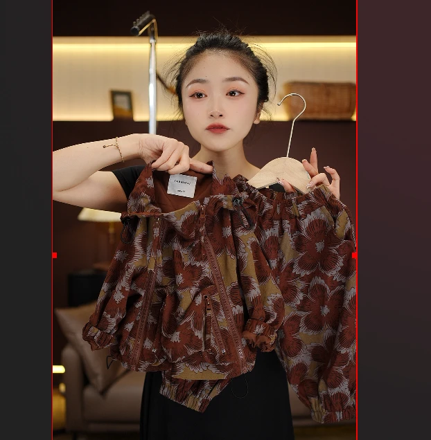 2025萌娃穿搭秋新款男女宝时尚日常上衣韩版儿童冲锋衣套装39135