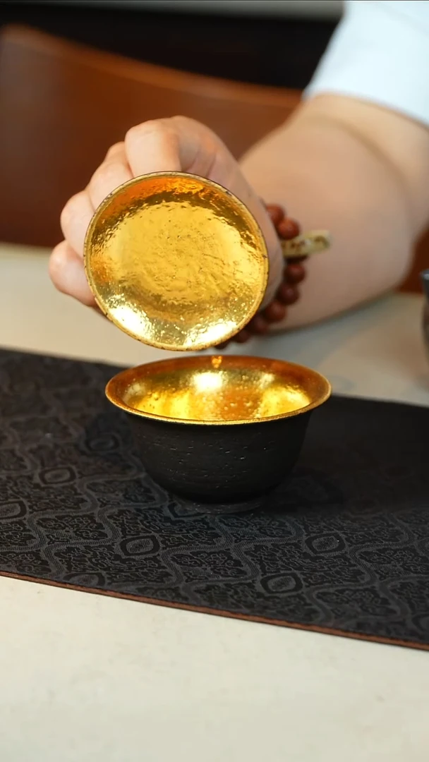 黑J陶艺盖碗黑J陶艺盖碗