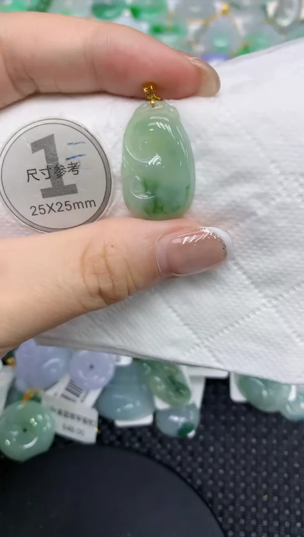 颈饰18K金镶嵌翡翠11111111