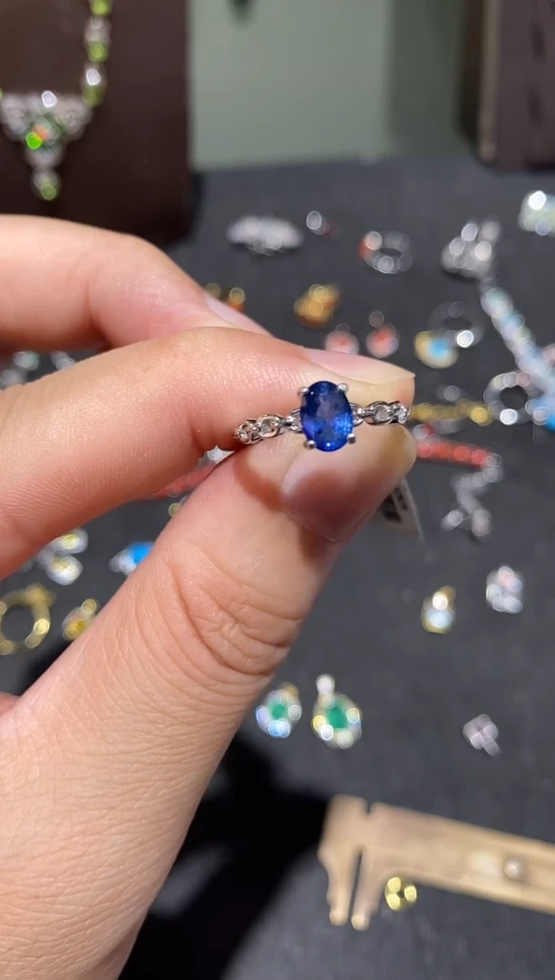 戒指蓝宝石银S925镶嵌戒指