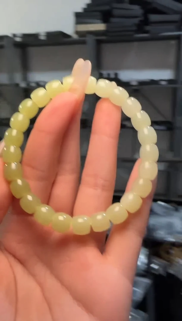 颈饰未镶嵌和田玉黄口直切手串