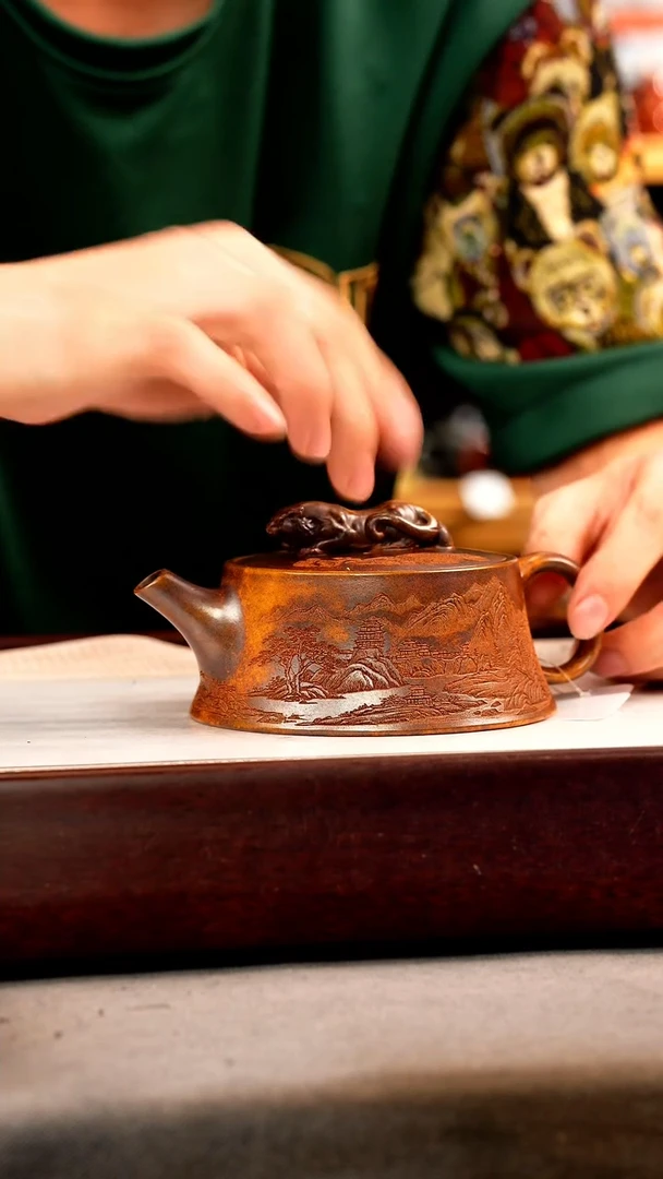 茶壶紫砂龙骨金砂 虎钮柱础 刻绘