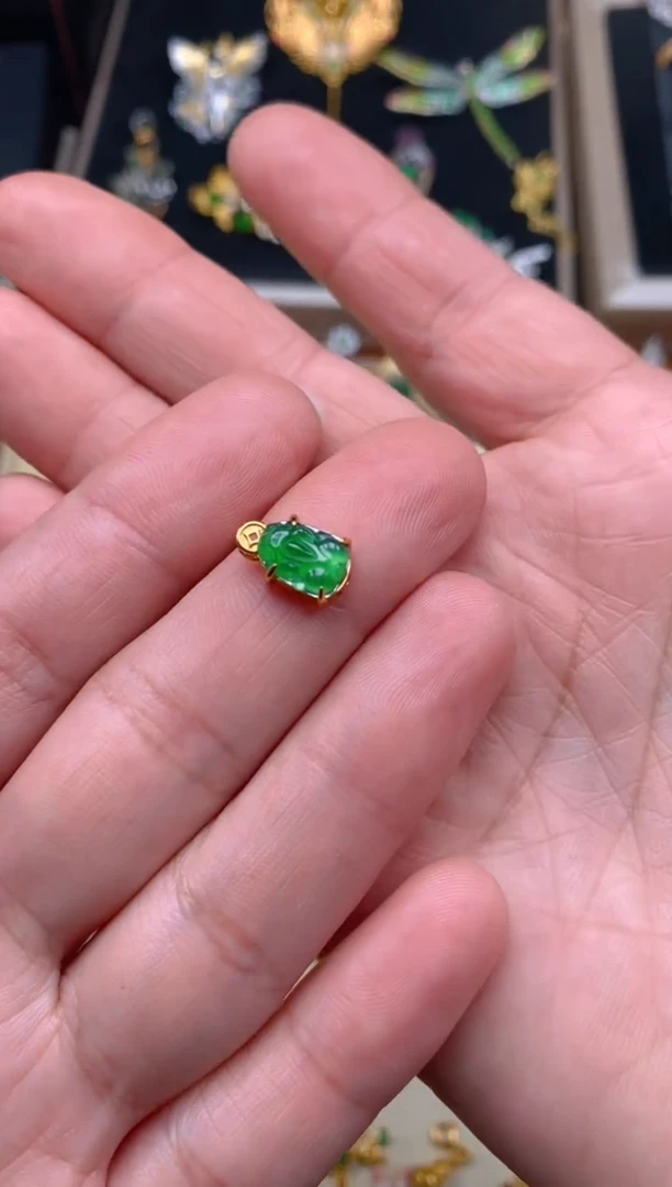 【闪购商品】翡翠颈饰银S925镶嵌貔貅