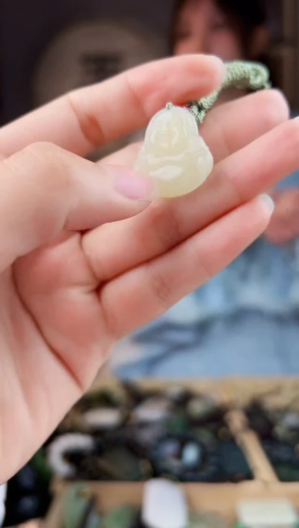 颈饰未镶嵌和田玉拍一发一，多样性发货