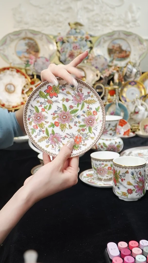 骨瓷婷婷中古器物如图所示37