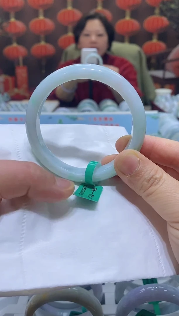 【闪购商品】翡翠手镯未镶嵌00009407