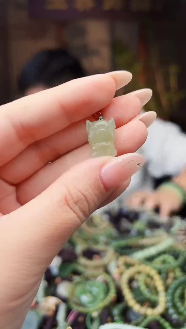 颈饰未镶嵌和田玉多样性发货拍一发一