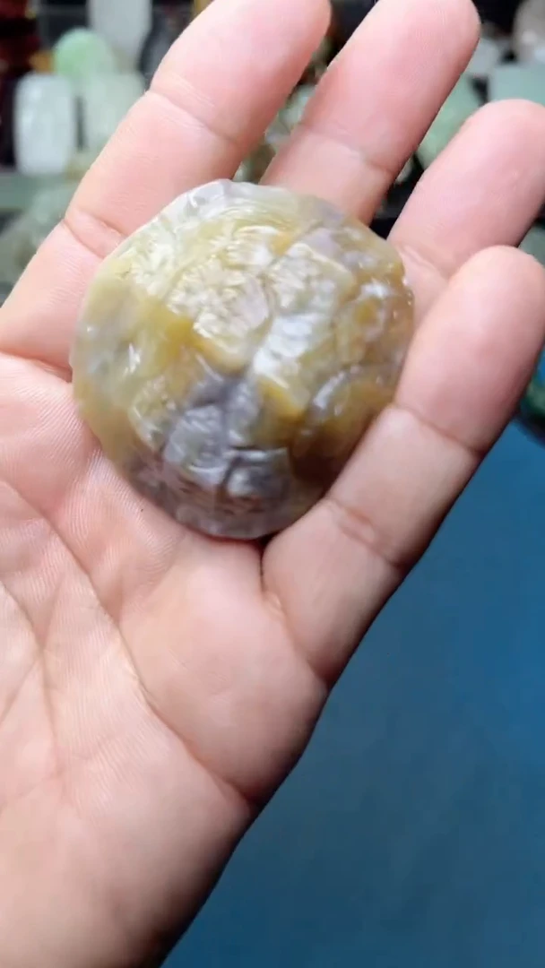 未镶嵌和田玉把件-