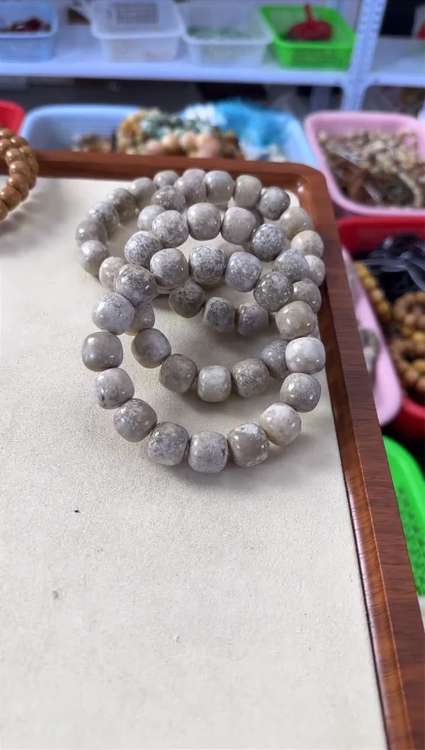 【闪购商品】白玉菩提手串15*天然麻子单圈