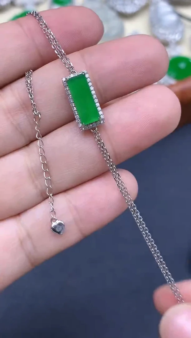 18K金镶嵌手链翡翠560-中国好珍宝