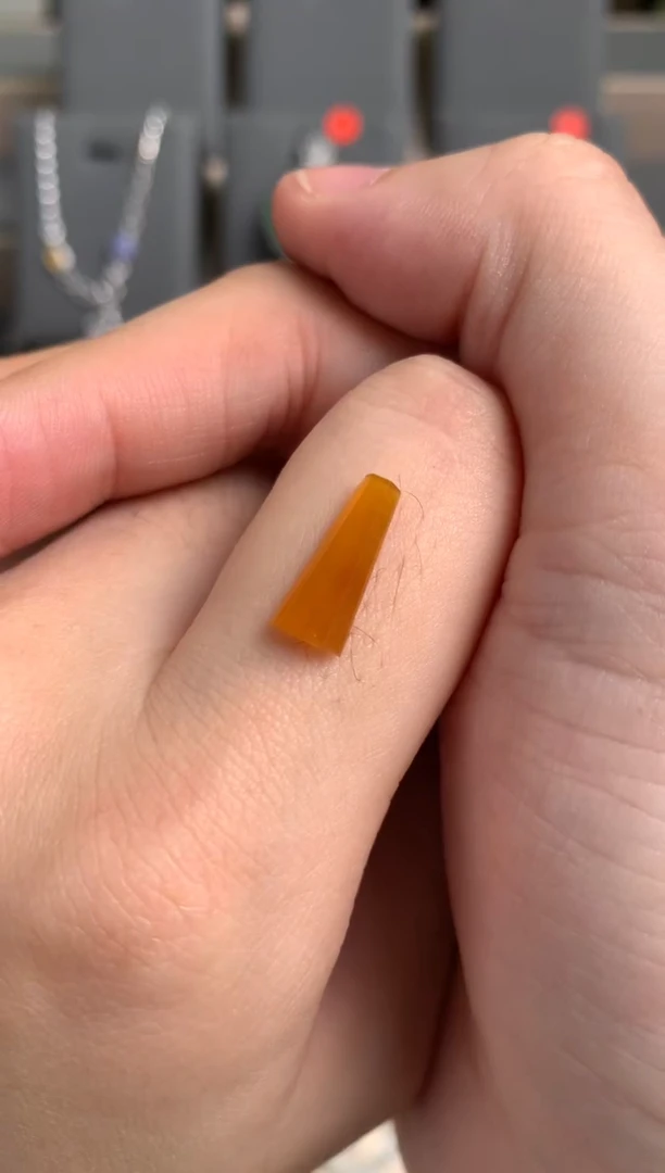 未镶嵌定制翡翠裸玉