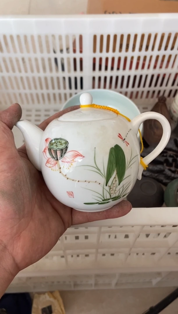 杯无运费险有瑕疵的摄影的产品有使用过的痕迹有点脏介意勿拍