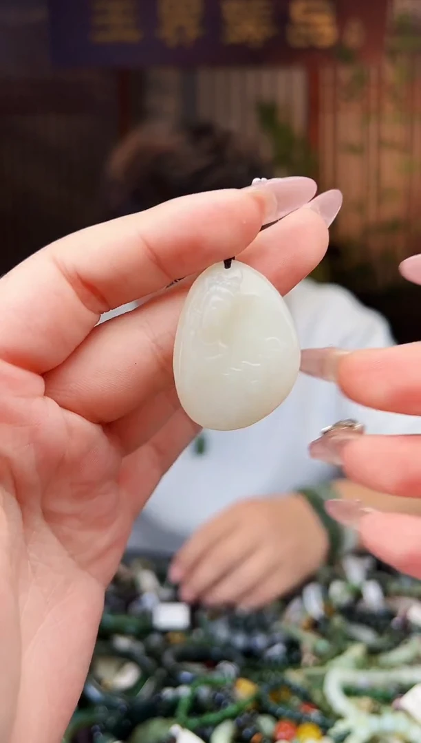 【闪购商品】和田玉颈饰未镶嵌多样性发一