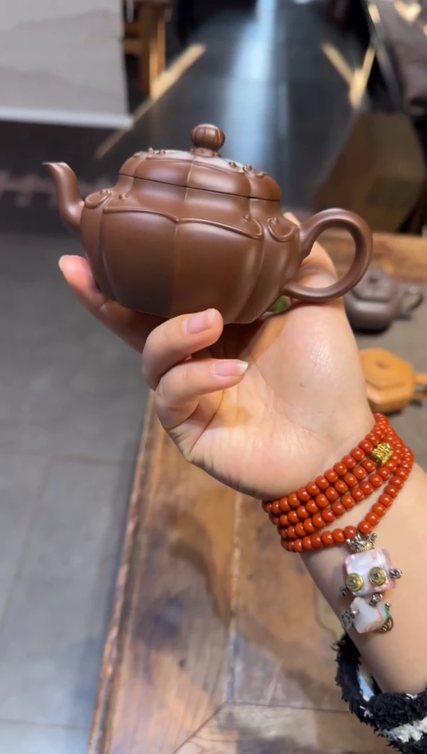 茶壶紫砂克**堡向阳而生