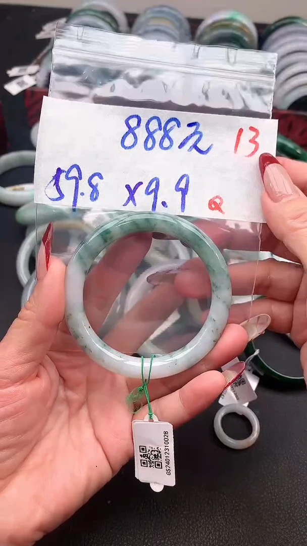 【闪购商品】定制翡翠未镶嵌毛货需精细抛光+多样性发货拍一发一