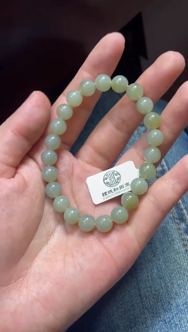 未镶嵌手串和田玉近矿青白玉卡8手串（产地直发）