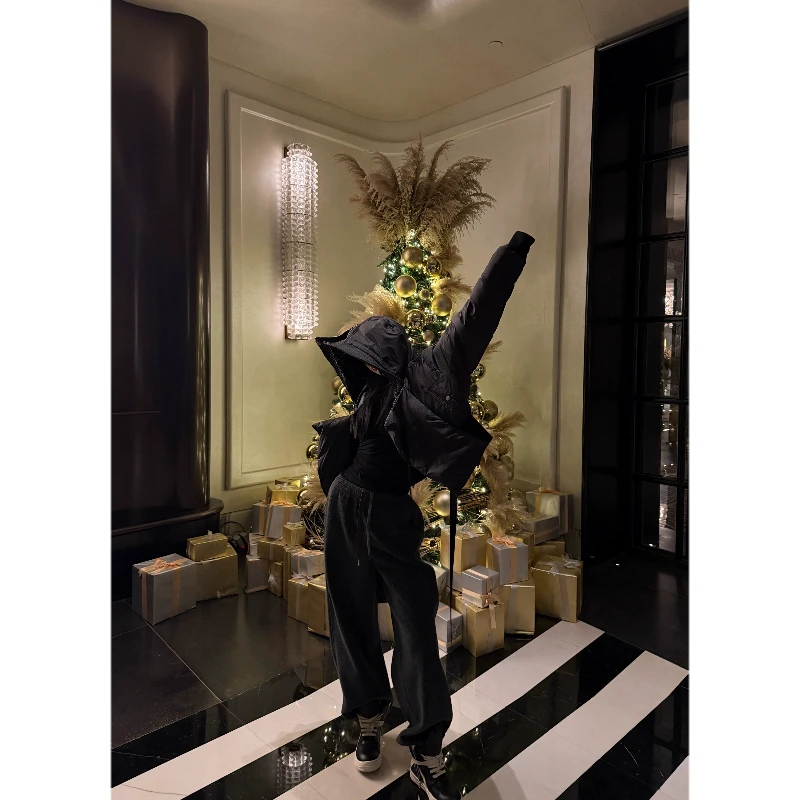 lele 冬季设计感RO风收腰连帽白鸭绒羽绒服外套 2512384YRF