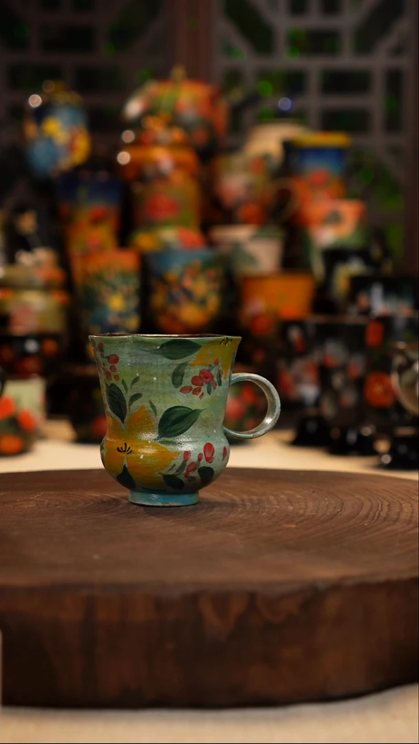 油画    釉下彩   杯子·