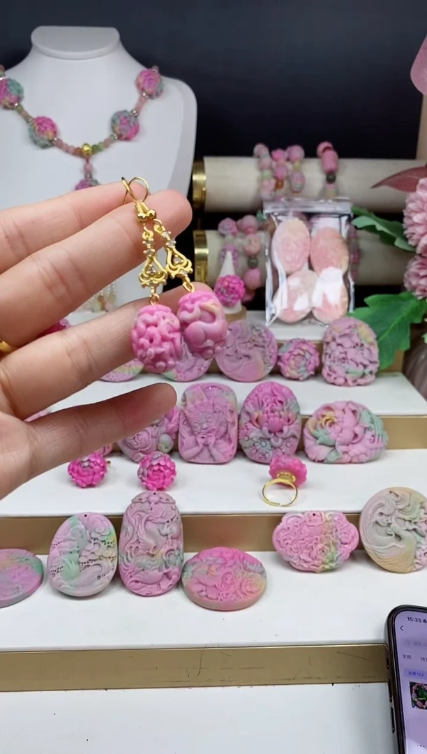 【闪购商品】新款原创九尾狐耳坠