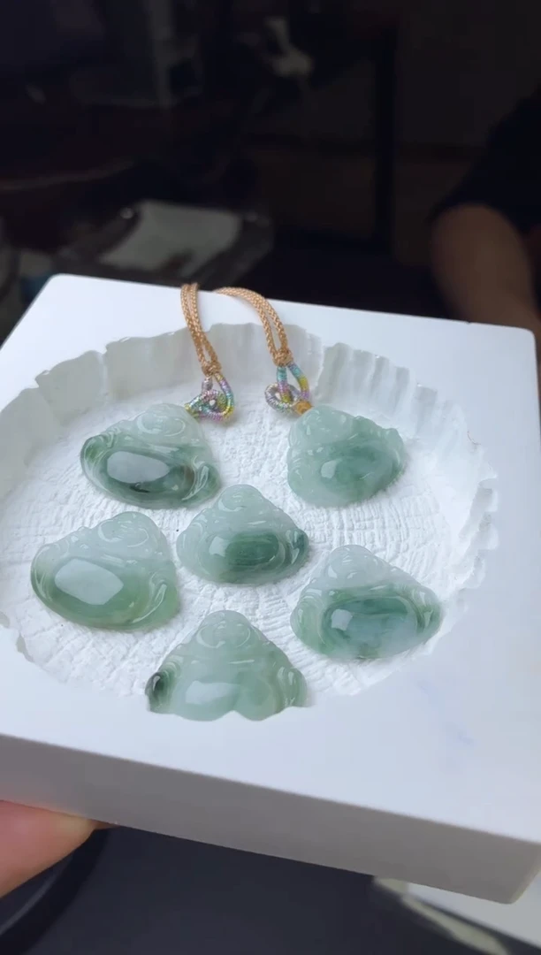 颈饰未镶嵌翡翠缅甸天然翡翠佛公吊坠 多样性发一