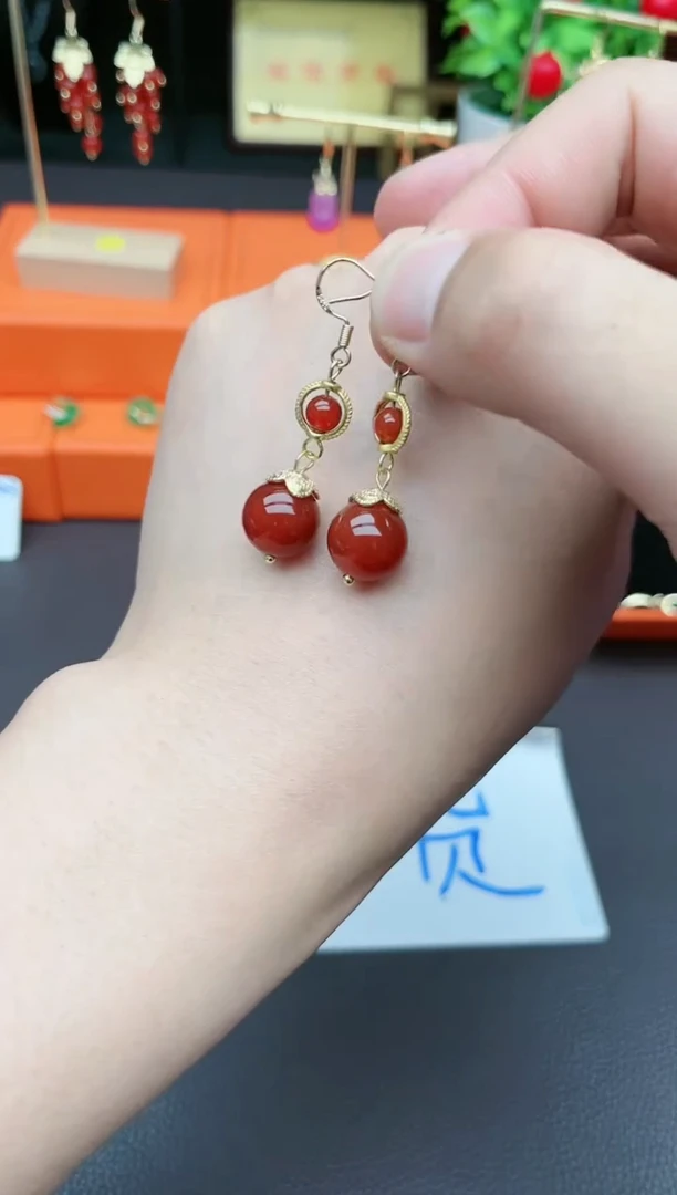 南红玛瑙银S925镶嵌耳饰2030000