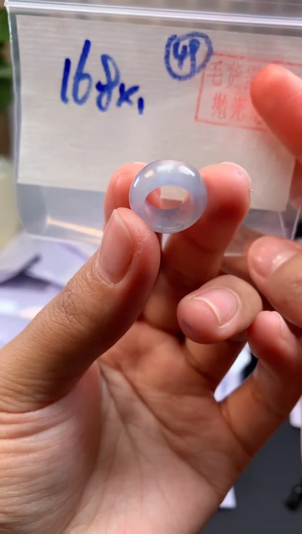【闪购商品】定制翡翠未镶嵌甜甜圈#168元随机拍一发一毛货需抛光
