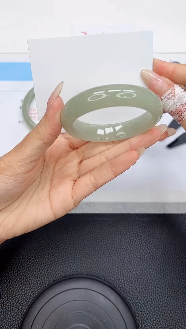 石英质玉手镯未镶嵌342-52.4