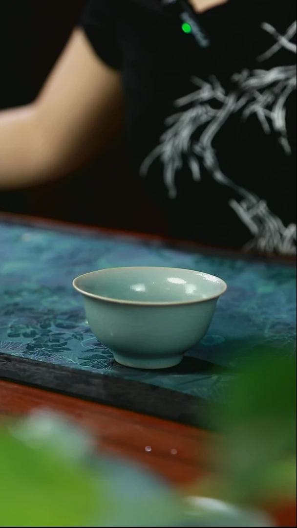 压手杯 仿古釉鱼鳞纹 一级品