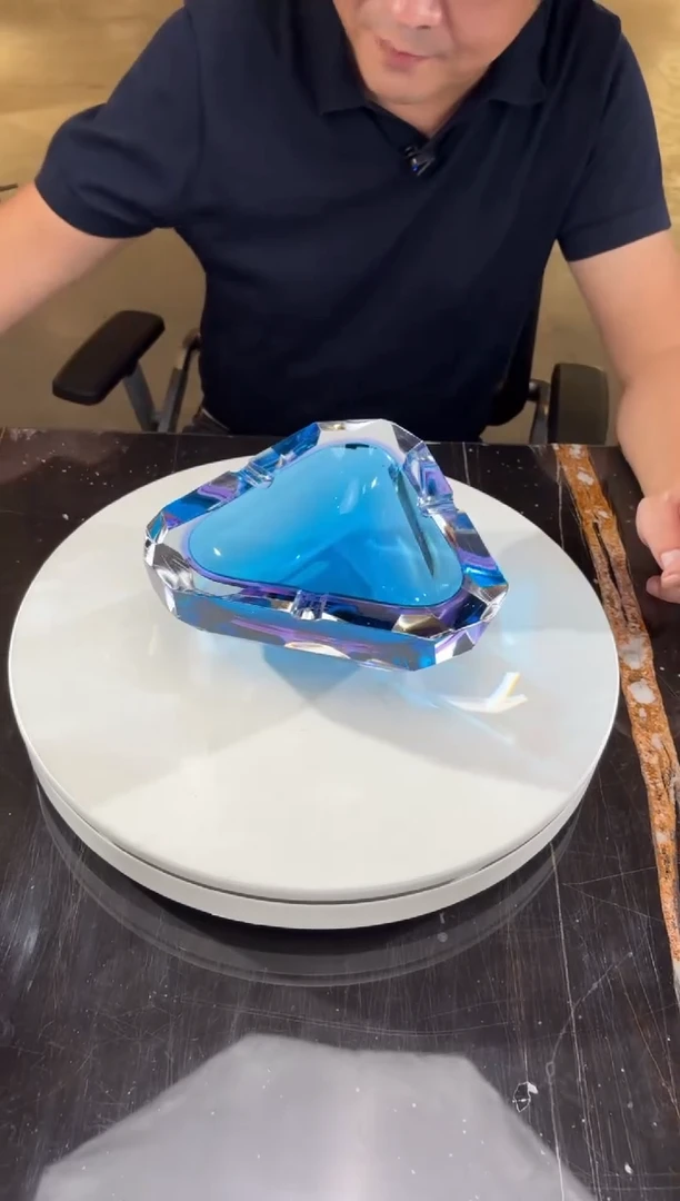 摆件CS0101004-2紫罗兰宝石蓝刻面雪茄缸