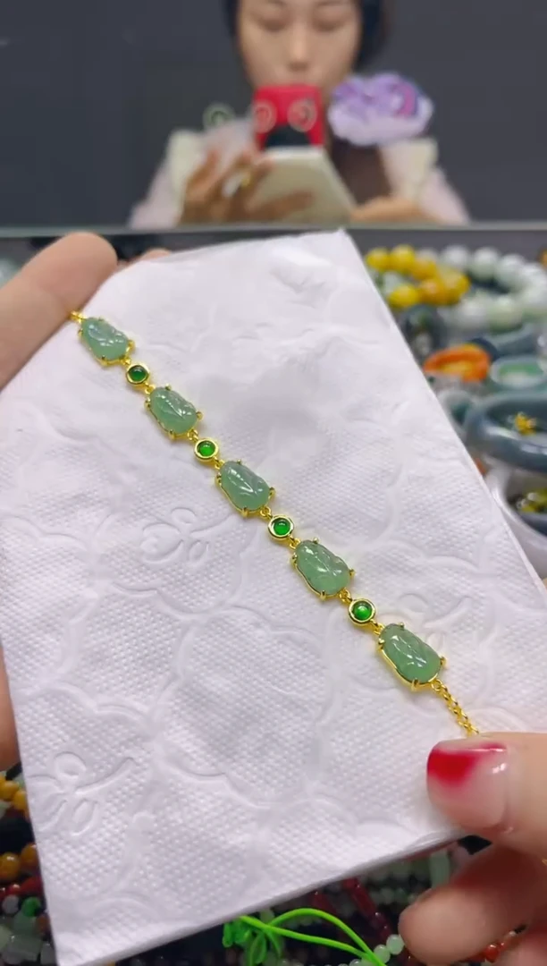 颈饰未镶嵌翡翠多样性择优发货