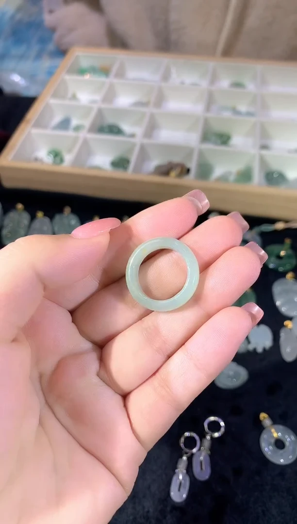 【闪购商品】翡翠戒指未镶嵌llx时尚69