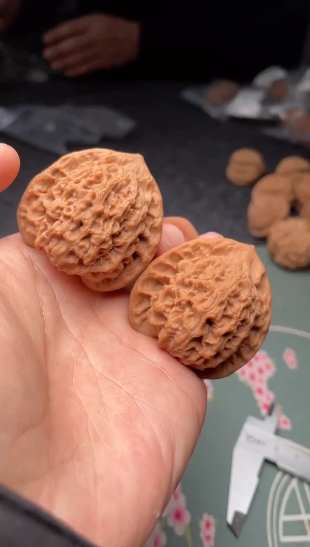 把件文玩核桃a23  观音肚 42尺