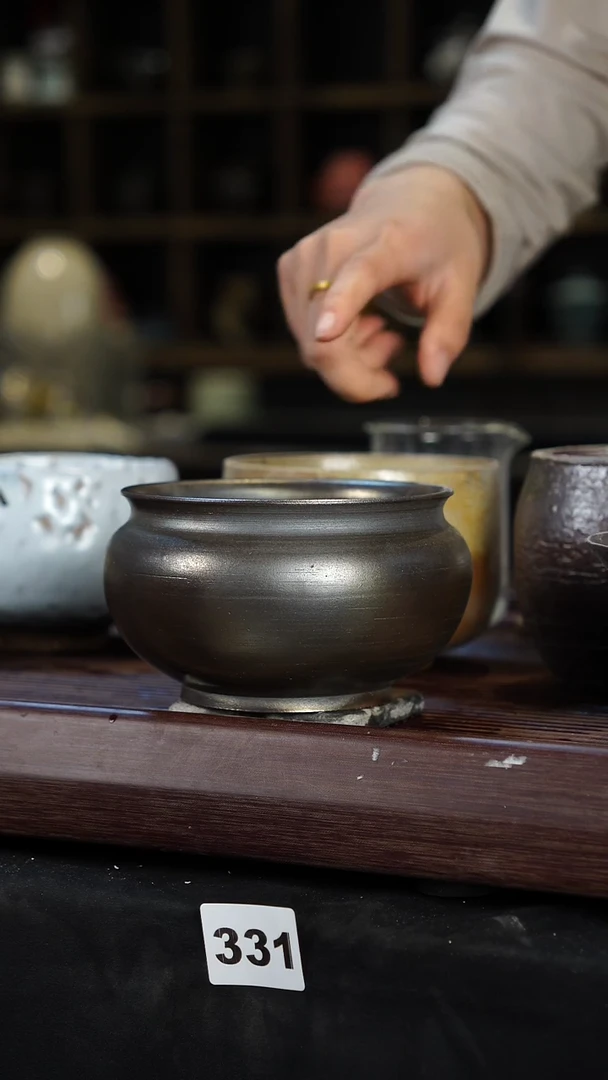 瓷片见山北野见山北野