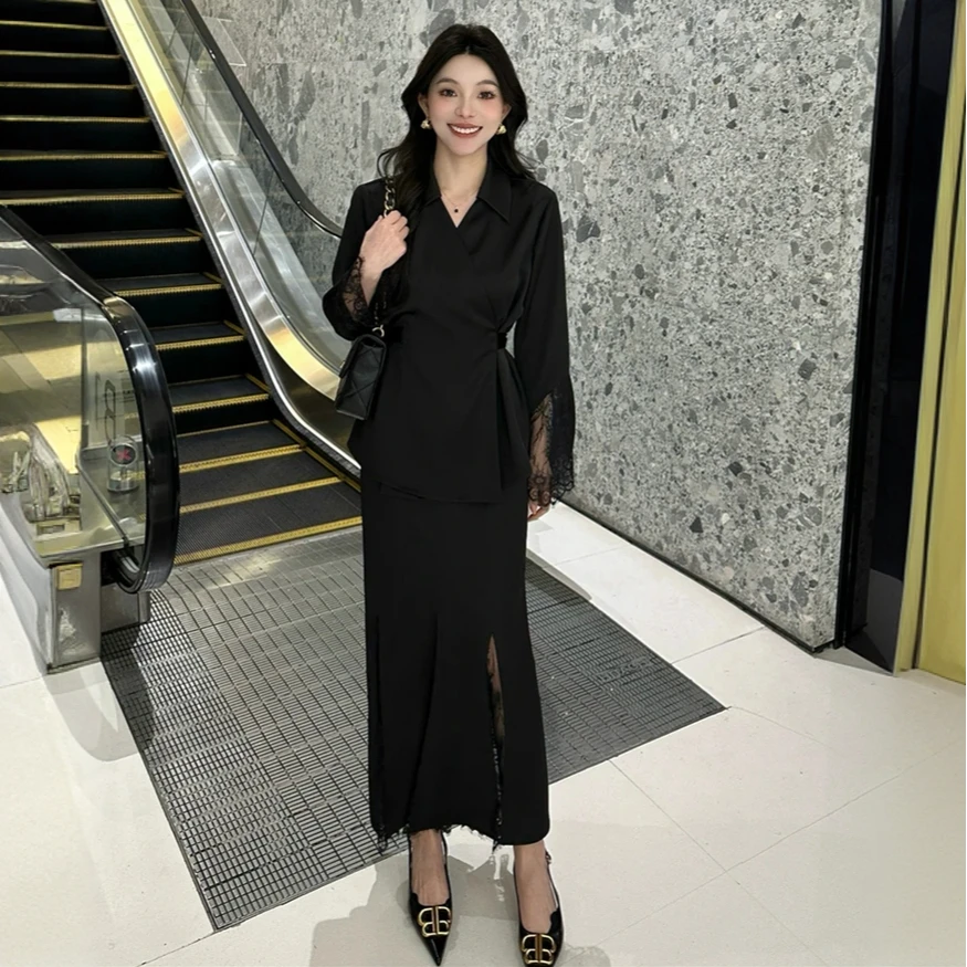 蕾丝拼接韩版开叉连衣裙女早秋流行穿搭新款长裙别致超好看裙子潮