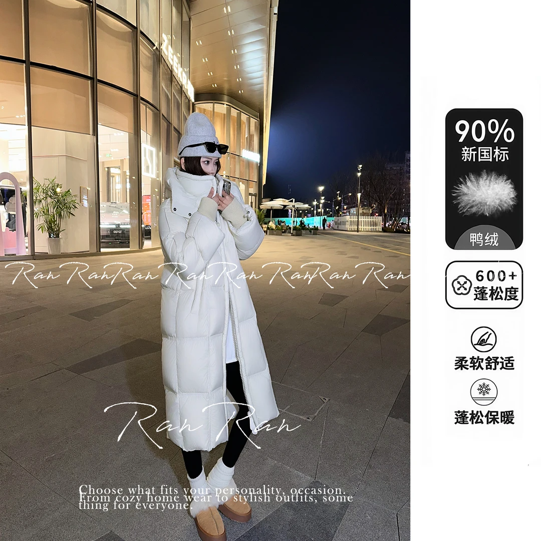 2025年女长款过膝显瘦连帽长袖双拉链羽绒服女冬季90白鸭绒25011
